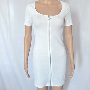 Zara Trafaluc White Zip Up Dress